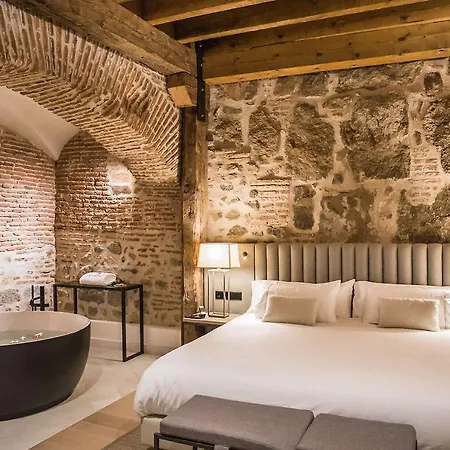 Sofraga Palacio Szálloda 4*